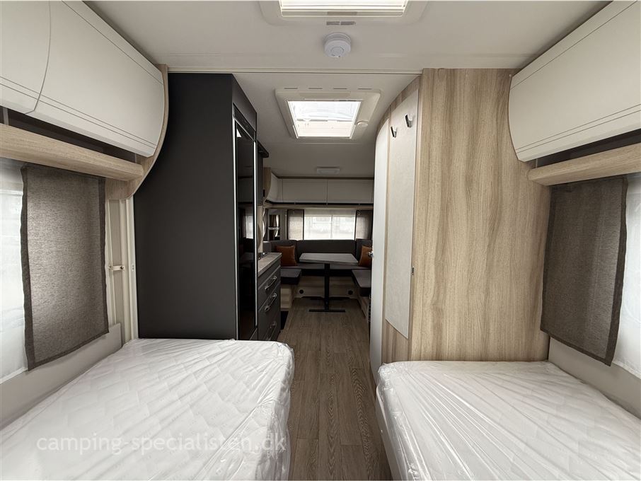 Hobby De Luxe 495 UL